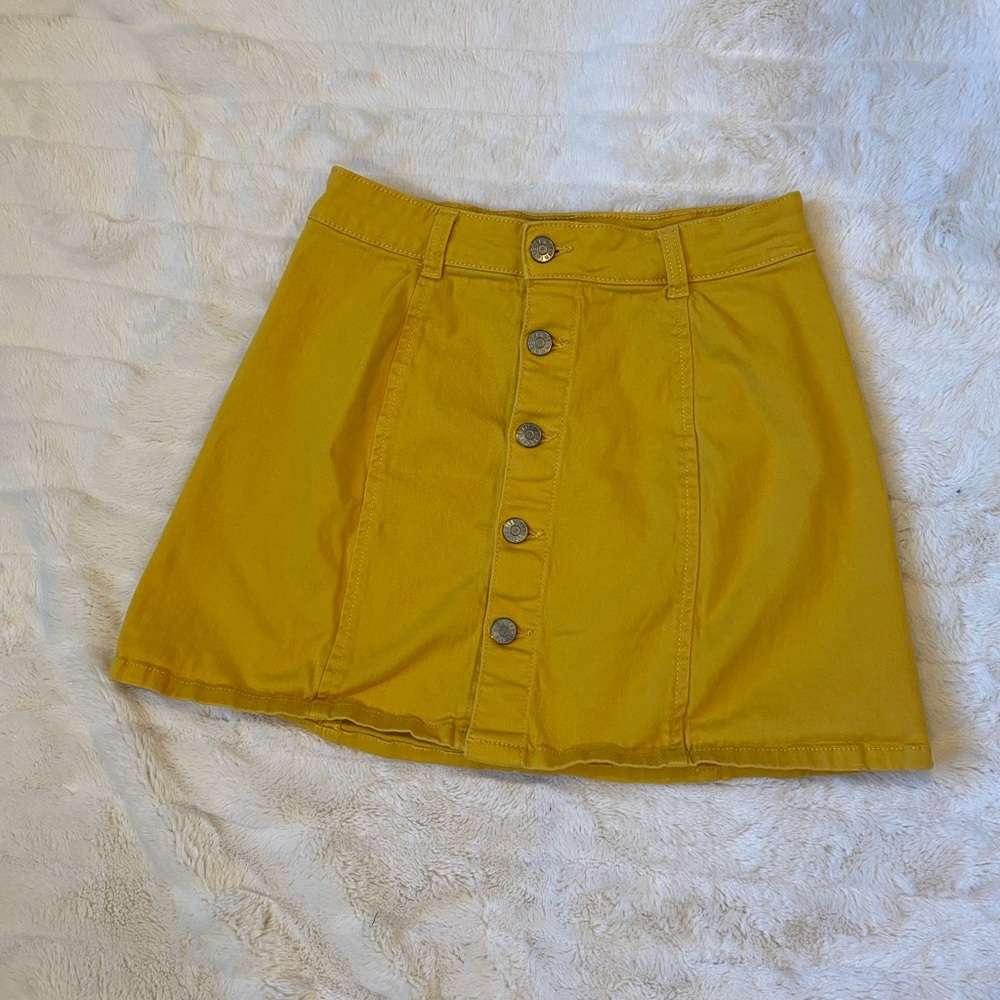 yellow celebrity pink skirt